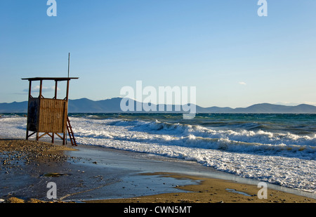 Strandwache am Pagasitischen Golf (Halbinsel Pilion, Thessalien, Griechenland) Stockfoto
