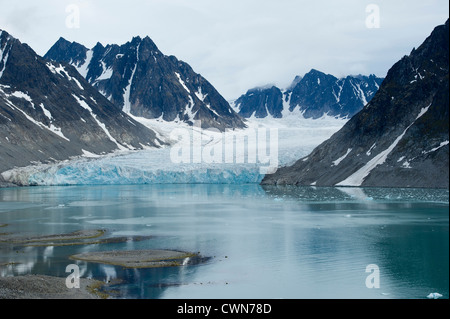 Gletscher in Magdalenefjord, Arktis, Spitzbergen, Svalbard Stockfoto