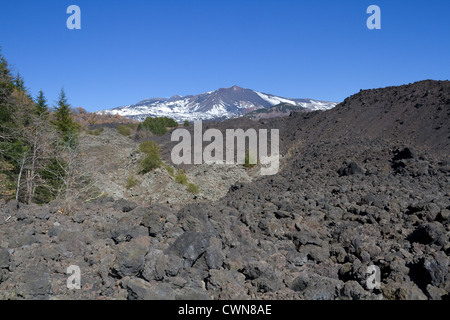 von einer Seite des Vulkans Etna Stockfoto