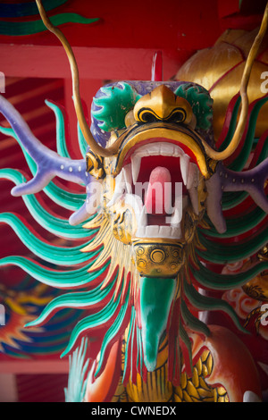 Kopf eines Drachen Dekoration chinesische Tempel in Bang Saen, Chonburi, Thailand Stockfoto