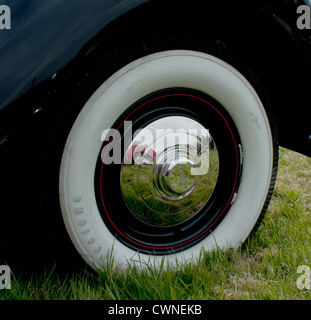 Bentley Nabenkappe Stockfoto