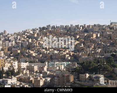 Panorama von Häusern in Amman Jordanien von der Zitadelle aus gesehen Stockfoto