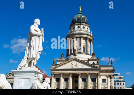 Europa, Deutschland, Berlin, Statue von Friedrich Schiller in dem Gendarmenmarkt Stockfoto