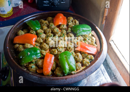 Sardine Kugeln; traditionelle marokkanische Küche, Essaouira Marokko Stockfoto