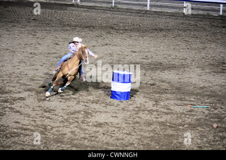 Barrel Race, Cody Nite Rodeo, Cody, Wyoming, USA Stockfoto