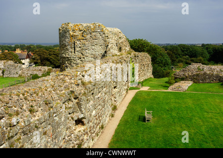 Das Gelände der Pevensy Burg, East Sussex, England uk Stockfoto