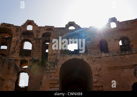 Panoramablick über das Amphitheater von El Djem in Tunesien Stockfoto