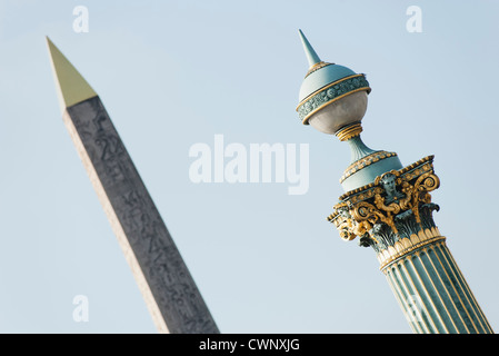 Reich verzierte Lampe post der Obelisk von Luxor, Place De La Concorde, Paris, Frankreich Stockfoto