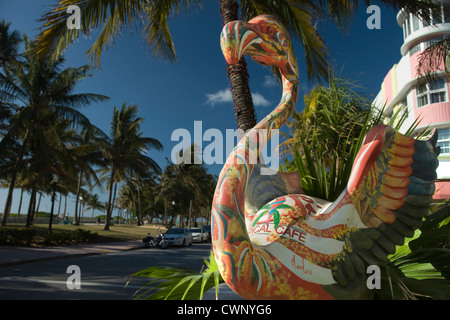 FLAMINGO SKULPTUR OCEAN DRIVE SOUTH BEACH MIAMI BEACH FLORIDA USA Stockfoto