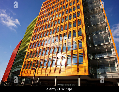 UK. England. London. Zentrale St. Giles Piazza. Moderne Bürogebäude. Stockfoto