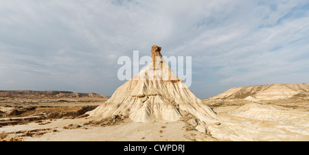 Pano Cabezo de Castildetierra in die Bardenas Reales ist eine Halbwüste Naturraum oder Ödland, Südosten Navarras Stockfoto