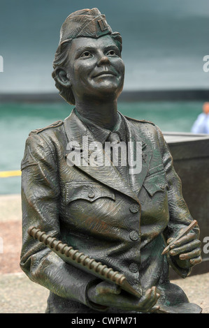 Eine Bronzeskulptur von einer Skizze Artist bei der nationalen Salute to Bob Hope und die Gedenkstätte in San Diego, Kalifornien. Stockfoto