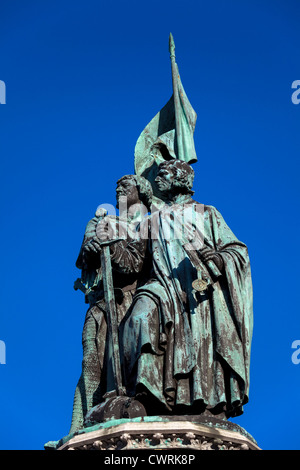 Statue von Jan Breydel und Pieter De Coninck, Marktplatz Brügge, Belgien (installierte 19. Jahrhundert) Stockfoto