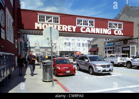 Monterey, Kalifornien, USA - Monterey Canning Company Building entlang Cannery Row Stockfoto