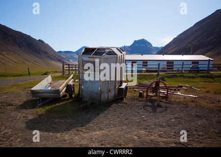 Altes Haus in der Landschaft Islands Westfjorde-Raum, Europa Stockfoto