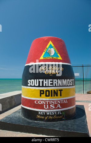 SÜDLICHSTEN PUNKT IN DEN KONTINENTALEN VEREINIGTEN STAATEN DENKMAL KEY WEST FLORIDA USA Stockfoto