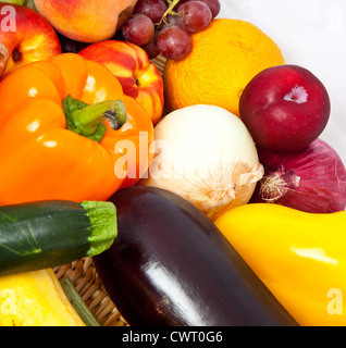 Nahaufnahme von Gemüse und Obst Stockfoto