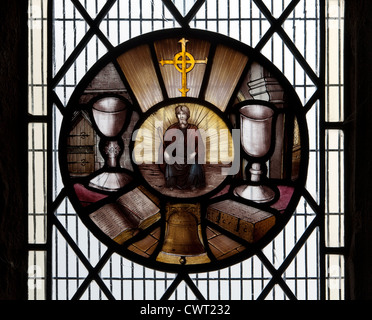 Befleckte Glas Rondell, St. James weniger Kirche, Sulgrave, Northamptonshire, England, UK Stockfoto