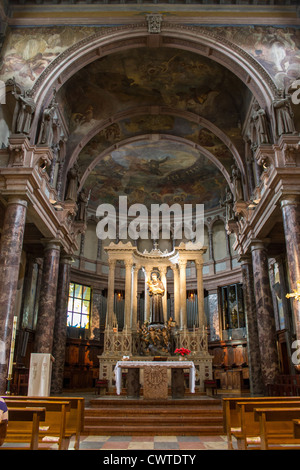 Italien, Lombardei, Mailand, Sant'Antonio da Padova Kirche innen Stockfoto