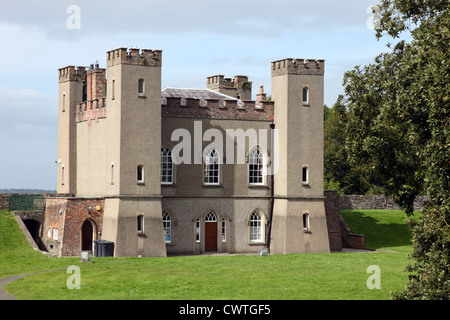 gotische Festung in der kleinen georgischen Stadt von Hillsborough, County Down, Nordirland Stockfoto