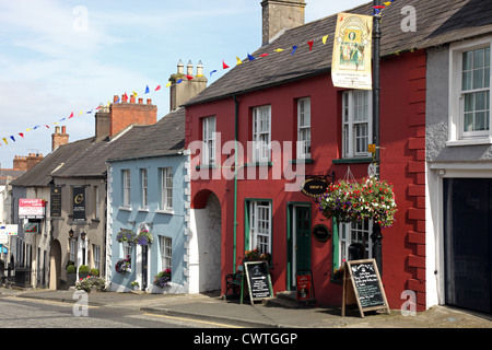 Main Street in der kleinen georgischen Hillsborough, Co. Down; Nordirland Stockfoto