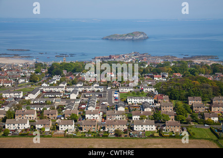 Blick vom North Berwick rechts in Richtung Craigleith Island, North Berwick, East Lothian, Schottland. Stockfoto