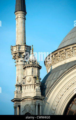 Ägypten, Istanbul, Besiktas, Bezmi Alem Valide Sultan Moschee (Dolmabahçe-Moschee) Stockfoto