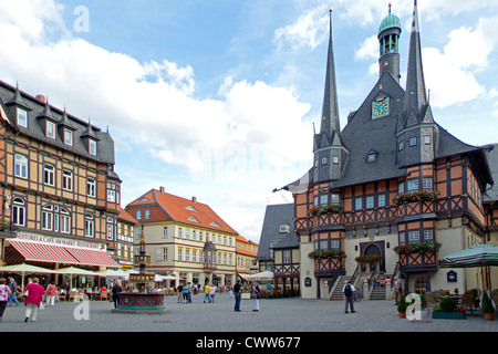 Marktplatz mit Rathaus, Wernigerode, Sachsen-Anhalt, Deutschland Stockfoto