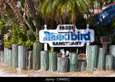 Schild am Eingang zum Suncoast Seabird Sanctuary und Avian Krankenhaus in Indian Shores, Florida Stockfoto