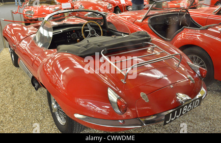 Roter Sportwagen, XK SS Jaguar. Stockfoto