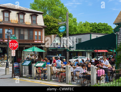 Fisch-Bar und Grill auf der Main Street in der Innenstadt von Bar Harbor, Mount Desert Island, Maine, USA Stockfoto