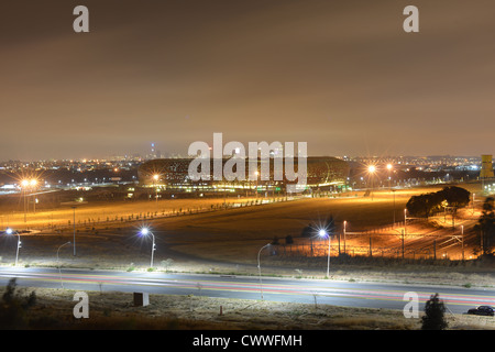 FNB-Stadion, auch bekannt als Soccer City, ist ein Stadion in Nasrec, Bereich Soweto, Johannesburg, Südafrika. Stockfoto