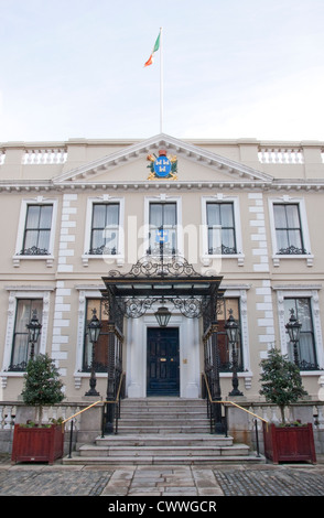 Der Eingang des Mansion House in Dublin Irland Stockfoto