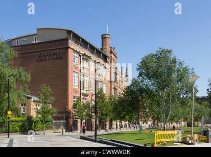 Die Millgate und Nicholls Gebäude der Chetham es School of Music in Manchester. Ein denkmalgeschütztes Gebäude aufgrund intern aktualisiert werden. Stockfoto