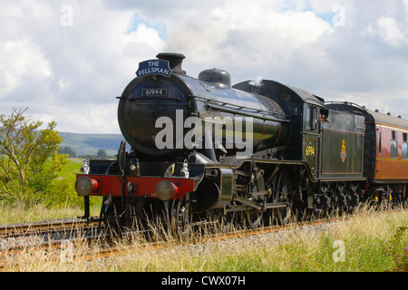 LNER Klasse K4 2-6-0 "Der große Marquess" Dampfzug in der Nähe von Duncowfold, Cumwhinton, Settle Carlisle Linie, Eden Valley, Cumbria Stockfoto