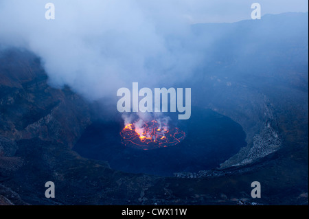 Lavasee, Nyiragongo Volcano, Virunga National Park, DR Congo Stockfoto