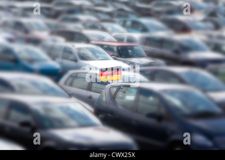 Besetzt, Parkplatz, Konzept-Bild, PKW-Stellplätze in Deutschland, Europa Stockfoto