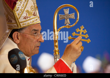 Feier der göttlichen Liturgie am St. Sharbel Maronite katholische Kirche Stockfoto