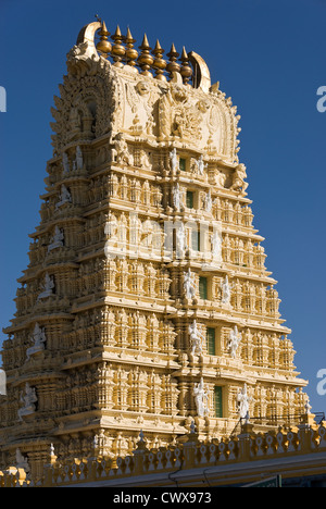 Elk201-2178v Indien, Karnataka, Chamundi Hill, Mysore, Sri Chamundeswari Tempel Stockfoto