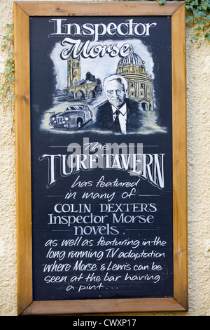 Der berühmte Turf Tavern in Oxford Blackboard Stockfoto