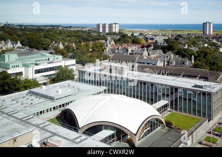 Blick aus dem obersten Stockwerk des neuen Bibliotheksgebäudes Universität Aberdeen. Stockfoto