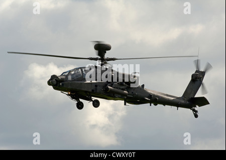 Army Air Corps WAH-64 Apache AH1 Militärhubschrauber auf Halfpenny grün Flugplatz, Wolverhampton.  SCO 8364 Stockfoto