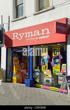 Ryman Briefpapier speichern, Station Road, Redhill, Surrey, England, Vereinigtes Königreich Stockfoto