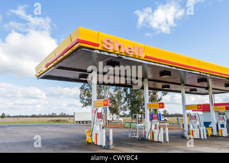 Shell Diesel Outlet im Outback NSW, Australien Stockfoto