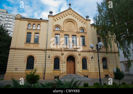 Neo-romanischen Stil orthodoxe Synagoge (1902) entlang Twarda Straße jüdischen Viertel Muranow Warschau Polen Mitteleuropa Stockfoto