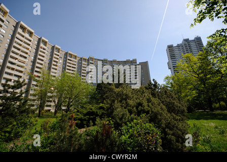 Hochhäuser, Fritz-Erler-Allee, Neukölln, Berlin, Deutschland, Europa Stockfoto