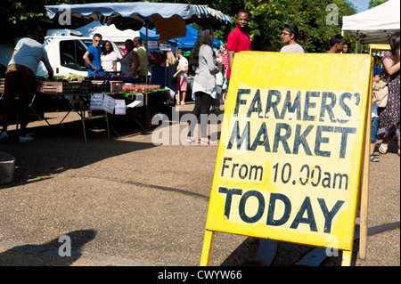 Sonntag Farmers' Market Zeichen - Alexandra Palace park - Muswell Hill - Haringey - London - UK Stockfoto