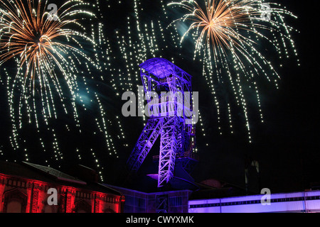 Feuerwerk am Lohberg Kohlenbergwerk, Dinslaken, Deutschland Stockfoto