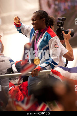 Nicola Adams, Großbritanniens erste olympische Frauen Box-champion Stockfoto