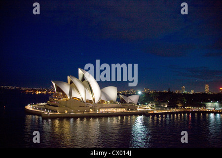 Sydney Opera House in der Nacht, Sydney, New South Wales, Australien Stockfoto